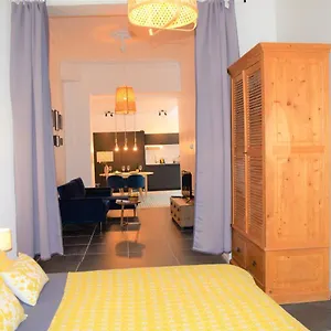 home-sweet-home-brussels-center.brusselshotelsbook.com/