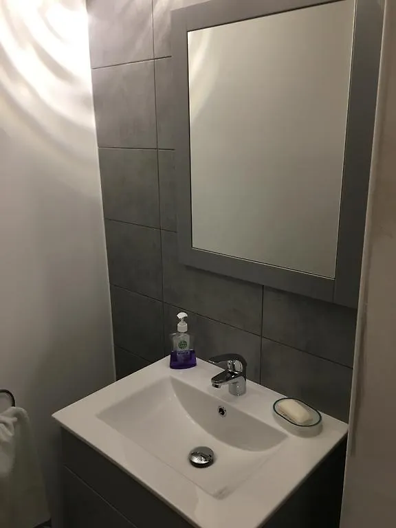 One-Bedroom Apartment Near Atomium Brussels